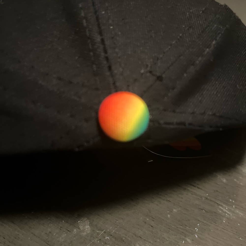 Disney hat - Picture 6 of 6
